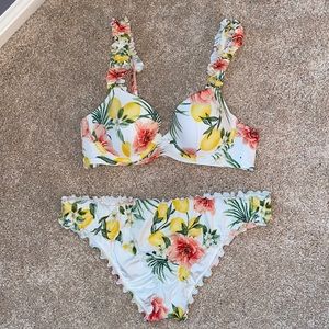 Shade & Shore Lemon Print Bikini Set